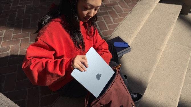 MacBook Air M4 13 inch 10GPU 10CPU 16GB 1TB